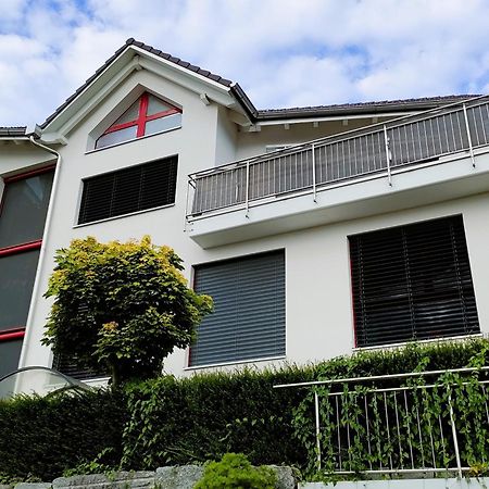 Haus Zur Lilie Hotel Hinwil Екстериор снимка