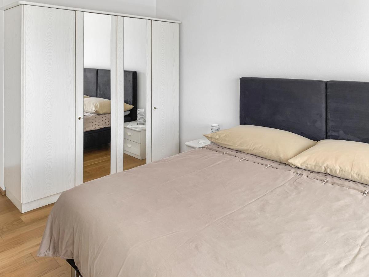 Haus Zur Lilie Hotel Hinwil Екстериор снимка